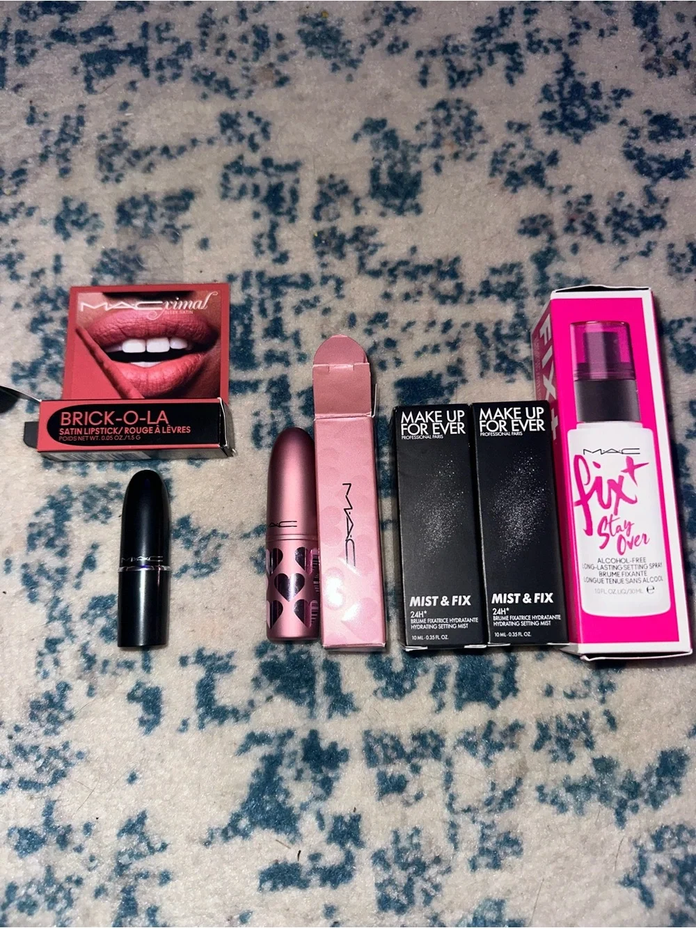 MAC Cosmetics Beauty LOT 5 Items